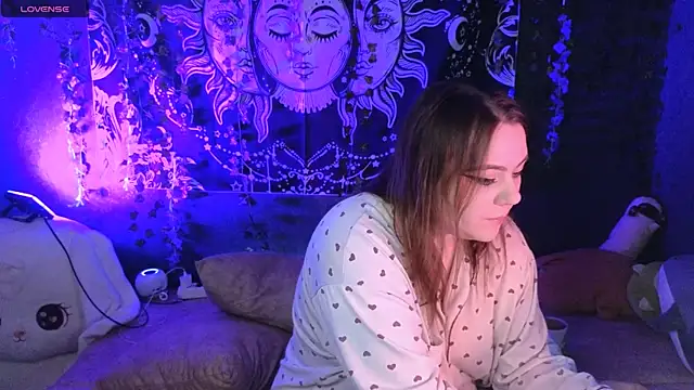 Snapshot of Marshmallowbeauty_ chatting on February 15, 2026, 6:04 pm Marshmallowbeauty online show from February 15, 2026, 6:04 pm