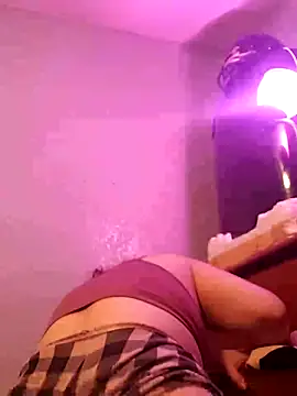 Snapshot of KumKitten1234 chatting on February 9, 2026, 6:12 pm KumKitten1234 online show from February 9, 2026, 6:12 pm