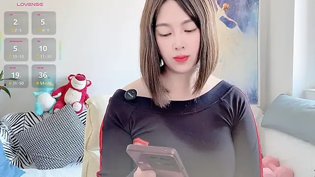 Snapshot of 10ve1y chatting on February 3, 2026, 1:15 am 10ve1y online show from February 3, 2026, 1:15 am