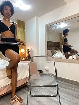 Afrodita Greenn online show from May 11, 2026, 4:04 pm