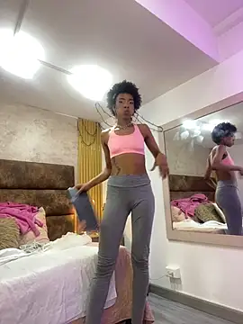 Afrodita Greenn online show from May 15, 2026, 3:19 pm