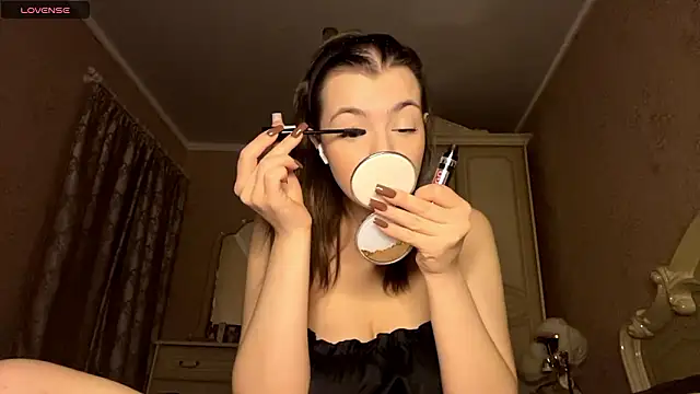 MistressBabe online show from March 6, 2026, 5:31 pm