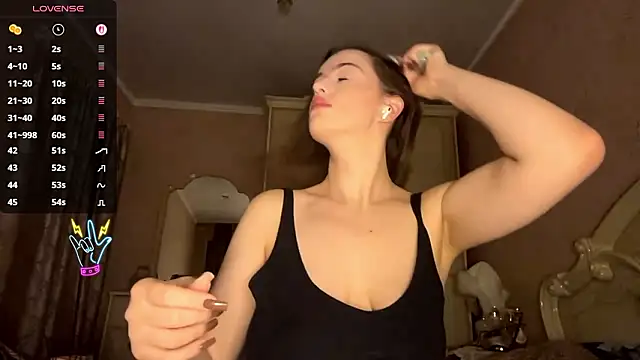 MistressBabe online show from March 18, 2026, 6:00 pm