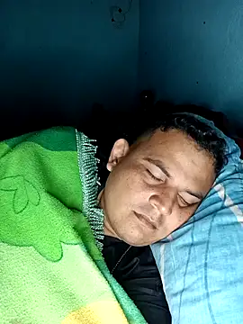 Snapshot of THONETE chatting on February 14, 2026, 3:58 am THONETE online show from February 14, 2026, 3:58 am