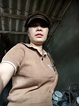 Snapshot of Nuna_689 chatting on March 5, 2026, 3:57 am Nuna 689 online show from March 5, 2026, 3:57 am