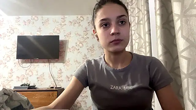 Snapshot of PagedLard chatting on February 5, 2026, 6:29 am PagedLard online show from February 5, 2026, 6:29 am