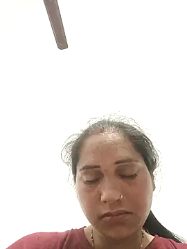 Snapshot of Cute-karisma1234 chatting on March 2, 2026, 8:15 pm Cute-karisma1234 online show from March 2, 2026, 8:15 pm