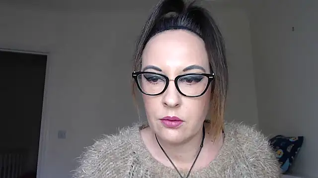 PsychicDominatrix online show from February 11, 2026, 10:53 am