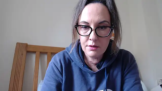 Snapshot of PsychicDominatrix chatting on June 16, 2026, 11:57 am PsychicDominatrix online show from June 16, 2026, 11:57 am