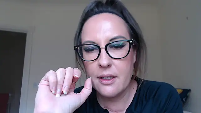 Snapshot of PsychicDominatrix chatting on June 22, 2026, 12:57 pm PsychicDominatrix online show from June 22, 2026, 12:57 pm