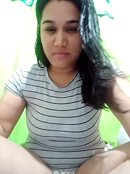 Snapshot of danagon16 chatting on February 10, 2026, 1:53 am danagon16 online show from February 10, 2026, 1:53 am