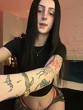 Snapshot of bellaxlauren chatting on January 31, 2026, 11:36 pm bellaxlauren online show from January 31, 2026, 11:36 pm