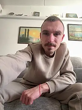 Snapshot of TheMaskShow chatting on February 15, 2026, 6:21 am TheMaskShow online show from February 15, 2026, 6:21 am