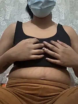 Snapshot of x_chaht chatting on March 6, 2026, 1:29 pm x chaht online show from March 6, 2026, 1:29 pm