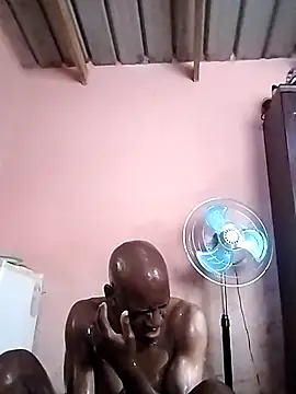 Snapshot of Zohhannn chatting on February 16, 2026, 5:47 am Zohhannn online show from February 16, 2026, 5:47 am