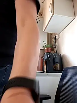 Snapshot of AdaBoys chatting on March 2, 2026, 6:25 am AdaBoys online show from March 2, 2026, 6:25 am