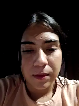 Snapshot of Ailen-cute chatting on February 14, 2026, 5:26 am Ailen-cute online show from February 14, 2026, 5:26 am