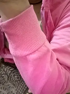 Snapshot of Hot_Fiza0 chatting on February 4, 2026, 11:53 pm Hot Fiza0 online show from February 4, 2026, 11:53 pm