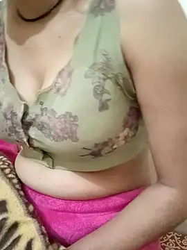 Snapshot of Hot_Fiza0 chatting on February 7, 2026, 12:14 am Hot Fiza0 online show from February 7, 2026, 12:14 am