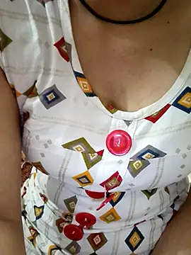 Snapshot of Hot_Fiza0 chatting on February 14, 2026, 2:19 am Hot Fiza0 online show from February 14, 2026, 2:19 am