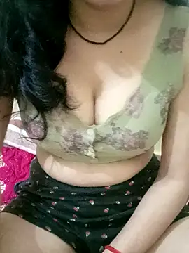 Snapshot of Hot_Fiza0 chatting on February 26, 2026, 4:55 am Hot Fiza0 online show from February 26, 2026, 4:55 am