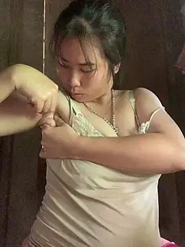 patry33 online show from June 24, 2026, 1:26 am