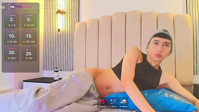 lian cameron online show from March 27, 2026, 8:26 am