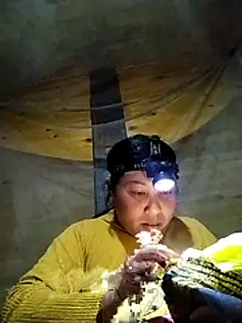 Snapshot of kussecka chatting on February 3, 2026, 1:26 am kussecka online show from February 3, 2026, 1:26 am