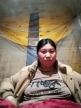 Snapshot of kussecka chatting on February 7, 2026, 2:59 am kussecka online show from February 7, 2026, 2:59 am