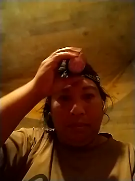 Snapshot of kussecka chatting on February 8, 2026, 8:12 pm kussecka online show from February 8, 2026, 8:12 pm