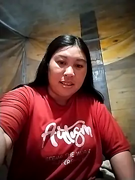 Snapshot of kussecka chatting on February 16, 2026, 1:07 pm kussecka online show from February 16, 2026, 1:07 pm