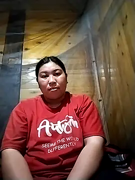 Snapshot of kussecka chatting on February 17, 2026, 12:34 pm kussecka online show from February 17, 2026, 12:34 pm