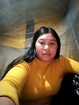 Snapshot of kussecka chatting on February 18, 2026, 12:39 am kussecka online show from February 18, 2026, 12:39 am