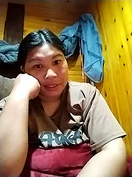 Snapshot of kussecka chatting on February 23, 2026, 9:23 pm kussecka online show from February 23, 2026, 9:23 pm