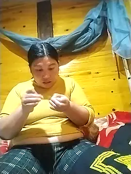 Snapshot of kussecka chatting on February 25, 2026, 6:56 am kussecka online show from February 25, 2026, 6:56 am