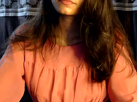 angelpriya  online show from May 25, 2026, 3:07 pm