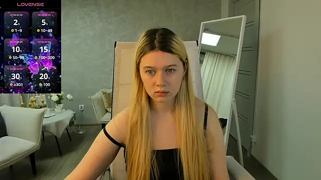 Snapshot of CelestineMauriac chatting on May 31, 2026, 3:52 pm CelestineMauriac online show from May 31, 2026, 3:52 pm
