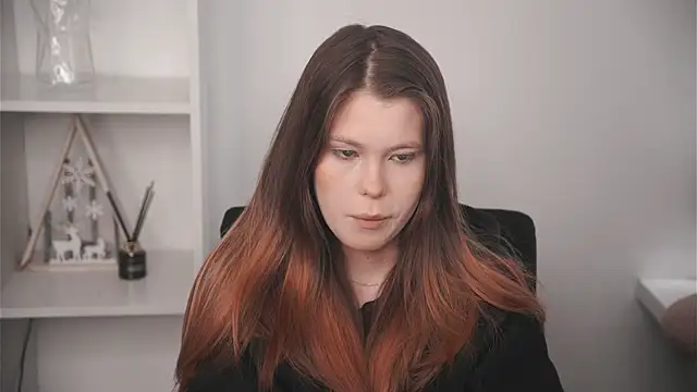 MarnieWootan online show from February 27, 2026, 4:34 am