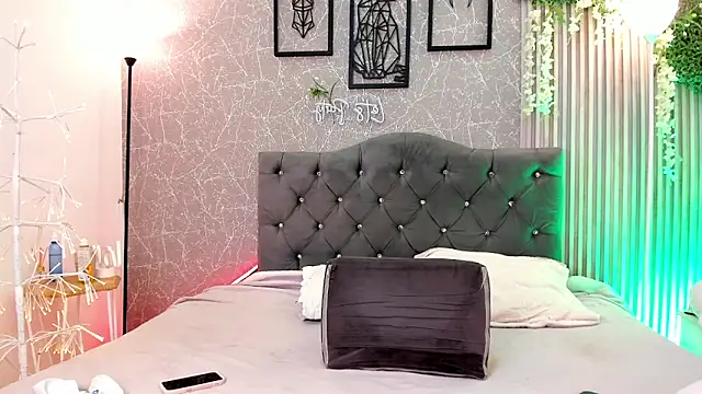 lana gill1 online show from March 17, 2026, 3:26 pm