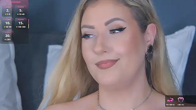 Snapshot of OndinaNoire chatting on February 19, 2026, 8:49 pm OndinaNoire online show from February 19, 2026, 8:49 pm