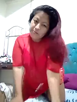 Snapshot of LaylaWinxxx chatting on February 9, 2026, 2:26 am LaylaWinxxx online show from February 9, 2026, 2:26 am