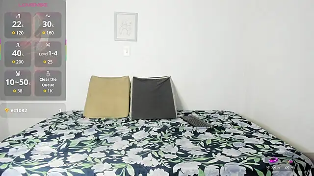 Snapshot of Vlad__night chatting on February 20, 2026, 6:26 am Vlad night online show from February 20, 2026, 6:26 am