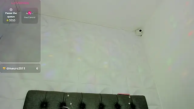 Snapshot of valeryn__rosse chatting on April 19, 2026, 6:24 am valeryn rosse online show from April 19, 2026, 6:24 am