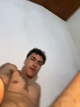 vanilla Kush online show from May 14, 2026, 6:42 am