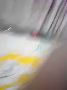 Snapshot of Sweety_queen2580 chatting on March 11, 2026, 8:48 pm Sweety queen2580 online show from March 11, 2026, 8:48 pm