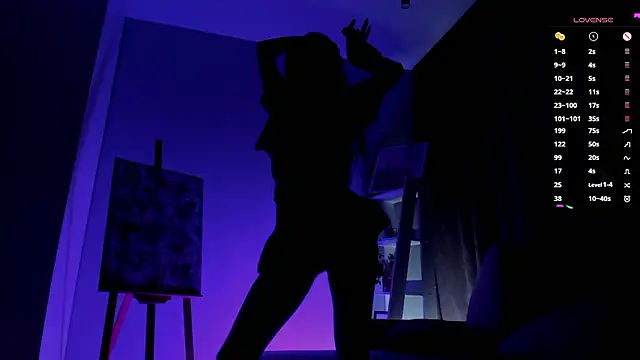 Snapshot of EdraFels chatting on February 16, 2026, 8:27 pm EdraFels online show from February 16, 2026, 8:27 pm