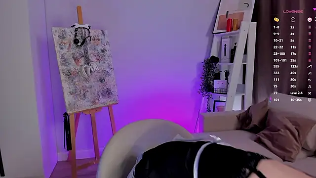 Snapshot of EdraFels chatting on February 19, 2026, 9:11 pm EdraFels online show from February 19, 2026, 9:11 pm