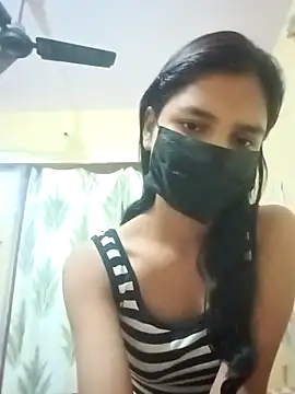 Snapshot of Mahira-- chatting on February 23, 2026, 3:48 am Mahira-- online show from February 23, 2026, 3:48 am