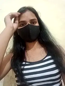 Snapshot of Mahira-- chatting on March 31, 2026, 10:59 am Mahira-- online show from March 31, 2026, 10:59 am