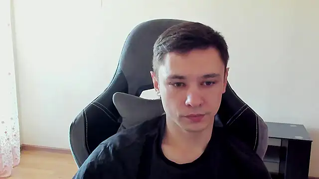 Alexmansuper online show from March 25, 2026, 8:31 am